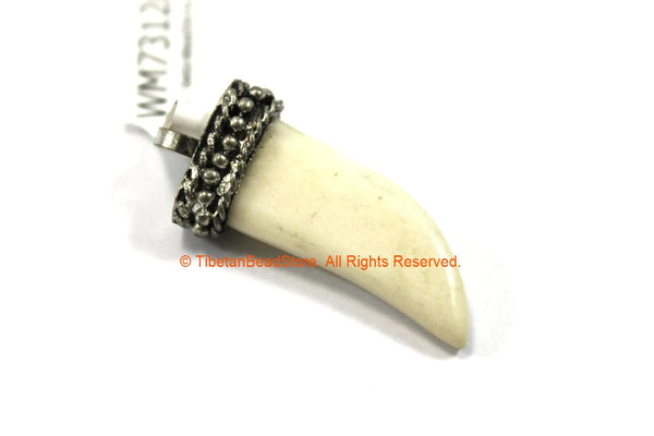 Tibetan Carved White Bone Small Horn Pendant with Silver Toned Cap - Boho Jewelry Tibetan Style White Cream Bone Horn Pendant - WM7312A