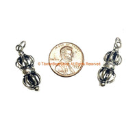 Tibetan Silver Vajra Dorje Thunderbolt Charm Pendant - 1 CHARM - Tibetan Charms - Nepal Tibetan Buddhist Yoga Jewelry - WM7722-1