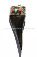 Tibetan Horn Pendant with Repousse Tibetan Silver Cap - Boho Ethnic Tribal Tibetan Horn Tusk Tooth Amulet Pendant - WM2894