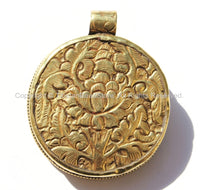 Ethnic Tibetan Naga Conch Shell Pendant with Repousse Brass Lotus Floral Details - Tibetan Jewelry - Tibetan Pendant - Tribal Design- WM5568