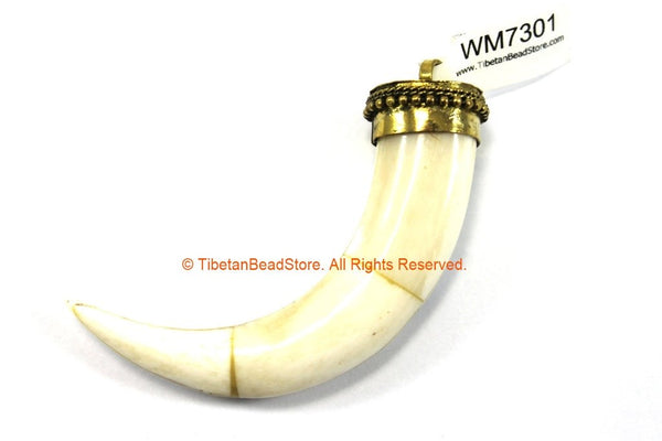 White Bone Tibetan Design Carved Horn Pendant with Gold Toned Brass - Boho Jewelry Tibetan Style White Cream Bone Horn Pendant - WM7301