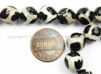 2 BEADS Ethnic Etched Agate Dzi Beads - Ethnic Tribal Tibetan Etched Agate Stone Dzi Zee Zi Beads - Faceted Dzi Beads - B2925-2