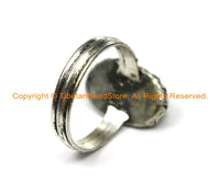 Ethnic Tibetan Dzi Ring - (Size 8.5) Tibetan Resin Dzi Amulet Ring- Dzi Zee Unisex Ring- TibetanBeadStore Tibetan Beads & Jewelry- R250S-8.5