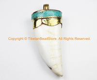 LARGE Tibetan Solid Naga Conch Shell Horn Pendant with Brass Cap & Stone Inlays - Boho Ethnic Tribal Horn Tusk Tooth Amulet - WM7089