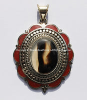 Tibetan Floral Design Pendant with Onyx Center Stone & Coral Inlays - Handmade Tibetan Nepalese Jewelry - WM4435