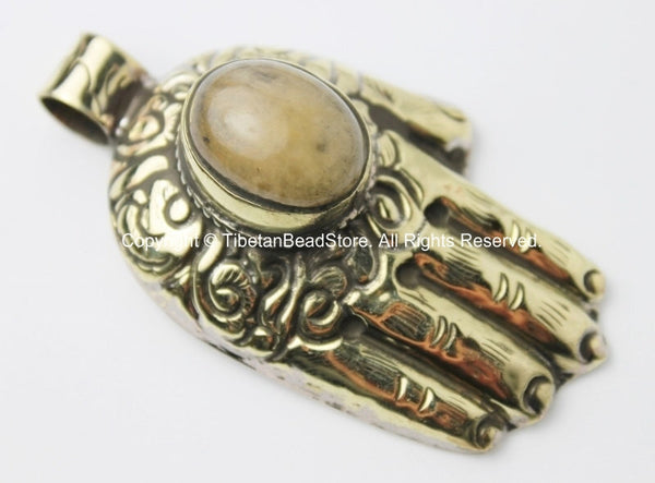 Tibetan Buddha Hand Repousse Brass Pendant with Aventurine Inlay & Lotus Floral Details - Brass Buddha Hand - Hamsa Hand - WM5191A